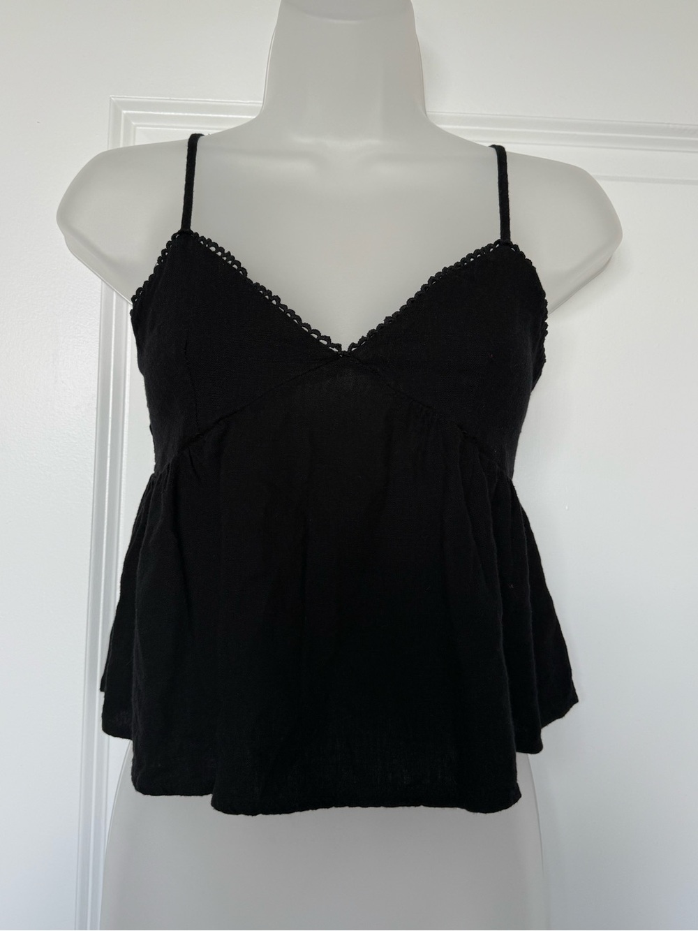 Newbury Kustom Black Linen Blend Lace Trim Peplum Cami Top Open Tie Back Small